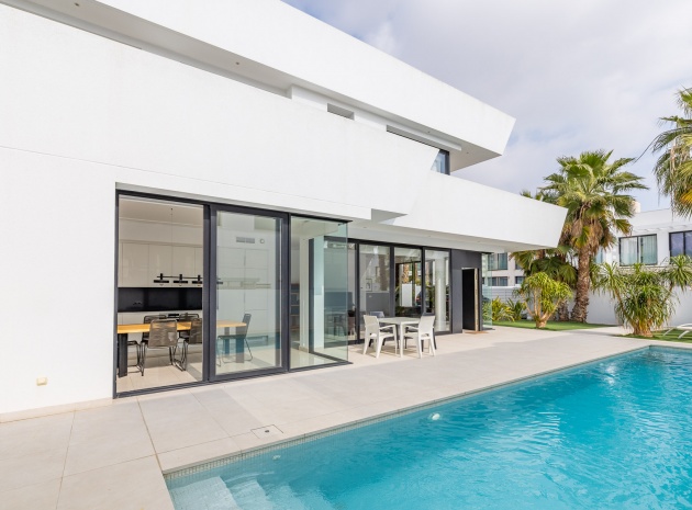 Återförsäljning - Villa - Ciudad Quesada