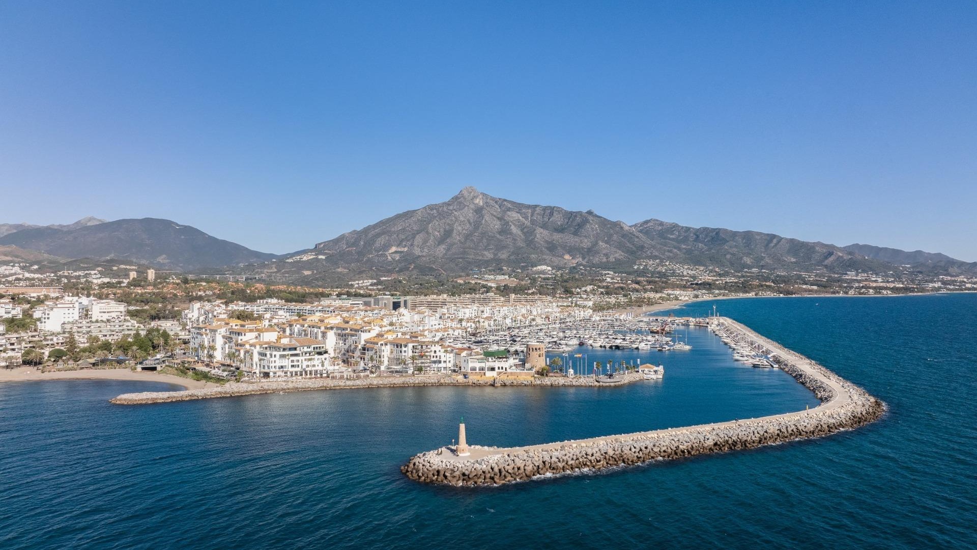 Nybyggnad - Lägenhet - Marbella - Nueva Andalucia