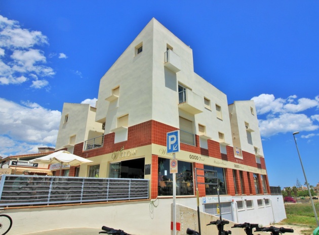 Återförsäljning - Lägenhet - Villamartin