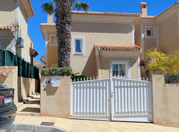 Wederverkoop - Villa - Villamartin - El Galan