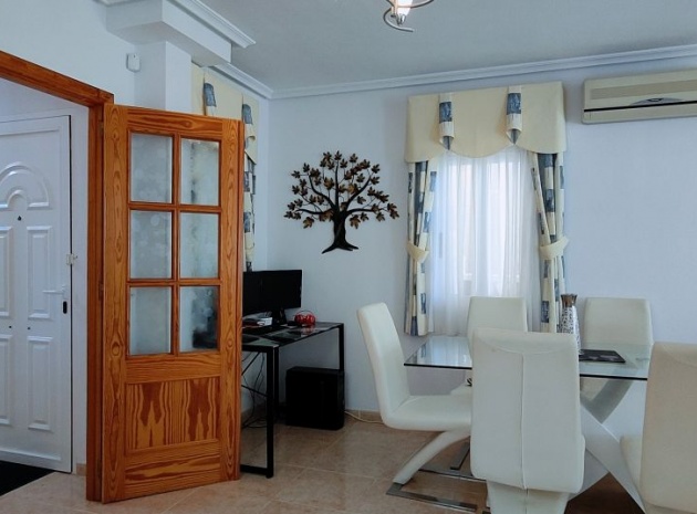 Wederverkoop - Villa - Villamartin - El Galan