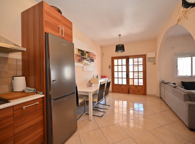 Wederverkoop - Herenhuis - Torrevieja - Los balcones