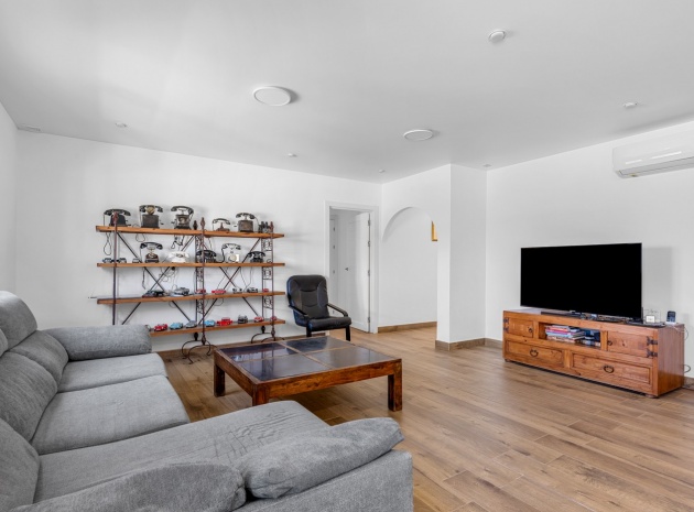 Revente - Villa - Los Montesinos