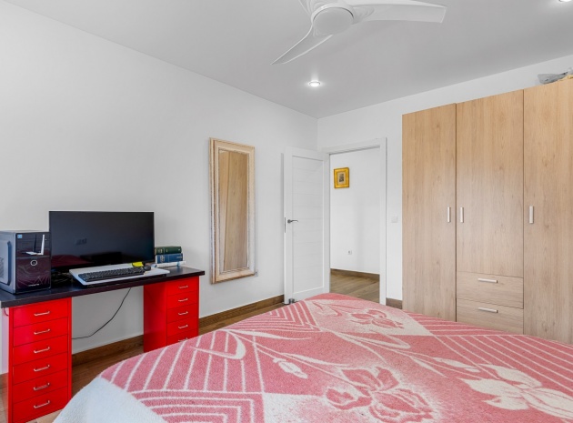 Revente - Villa - Los Montesinos