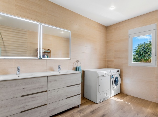 Revente - Villa - Los Montesinos