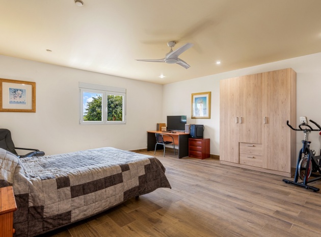 Revente - Villa - Los Montesinos