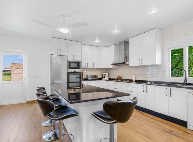 Revente - Villa - Los Montesinos