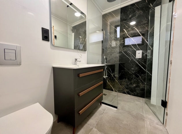 Återförsäljning - Villa - Los Balcones