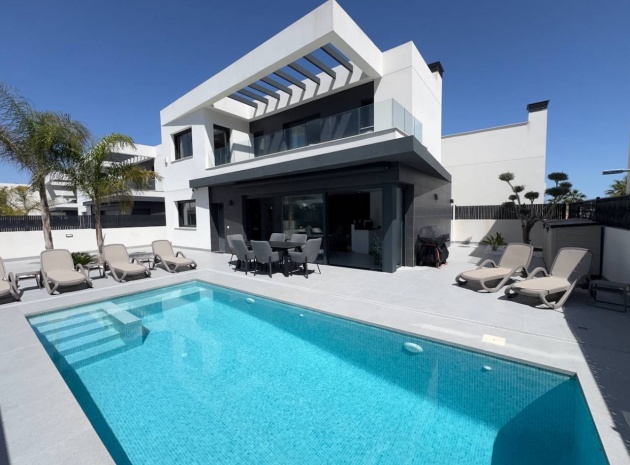 Resale - Villa - Algorfa - La Finca Golf