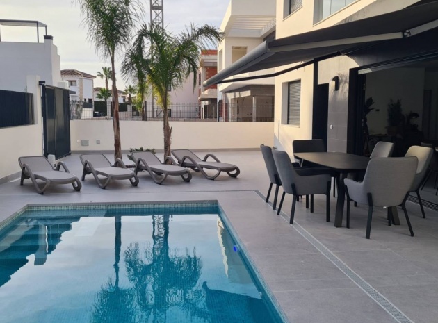 Resale - Villa - Algorfa - La Finca Golf