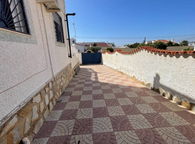 Återförsäljning - Villa - Ciudad Quesada