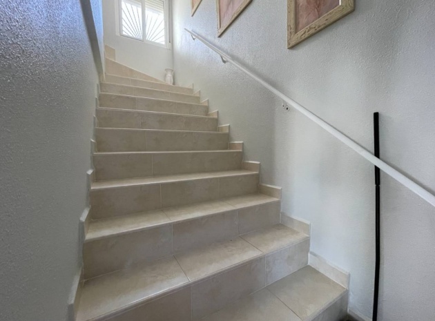 Återförsäljning - Villa - Ciudad Quesada