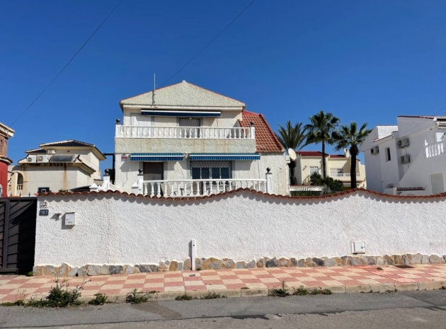 Återförsäljning - Villa - Ciudad Quesada