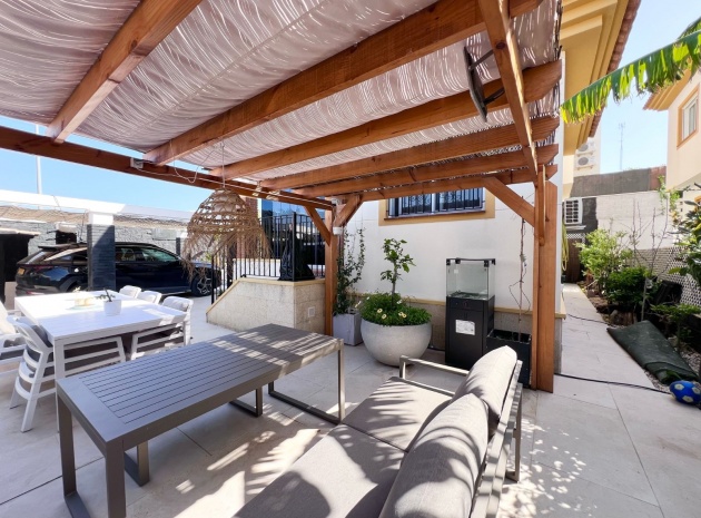 Återförsäljning - Villa - Ciudad Quesada - Pueblo Lucero