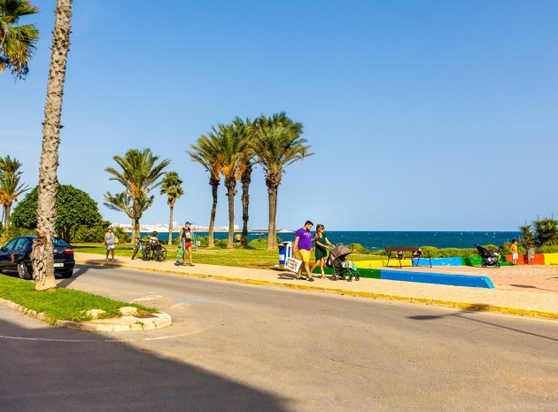 Återförsäljning - Lägenhet - Torrevieja - la veleta