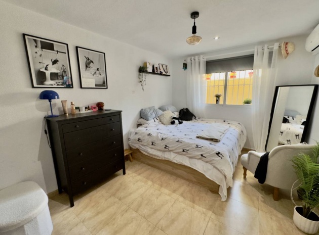 Återförsäljning - Villa - Benijofar