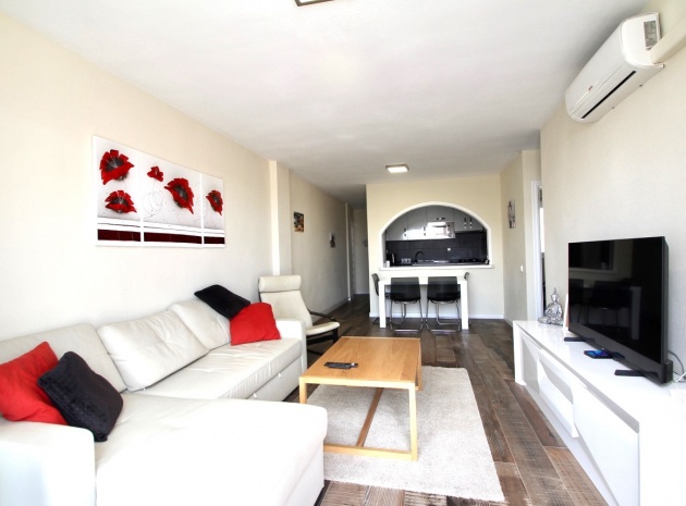 Resale - Apartment - Villamartin