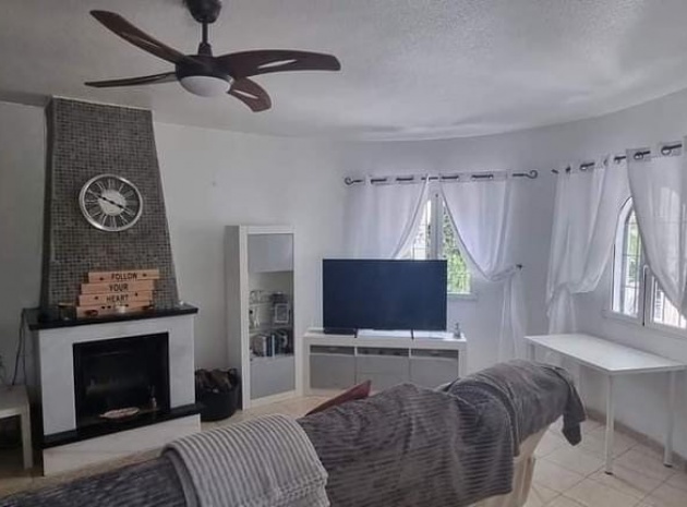 Wiederverkauf - Villa - Villamartin - La Fuente