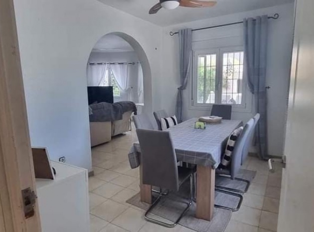 Wiederverkauf - Villa - Villamartin - La Fuente