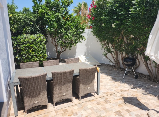 Resale - Villa - Ciudad Quesada - Pueblo Bravo