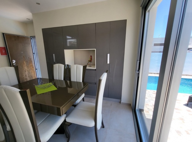 Resale - Villa - Ciudad Quesada - Pueblo Bravo
