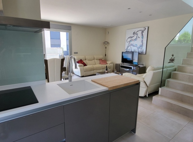 Resale - Villa - Ciudad Quesada - Pueblo Bravo