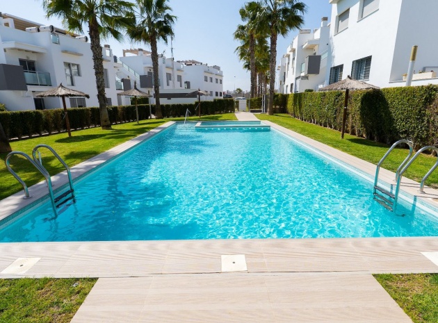 Revente - Appartement - Punta Prima