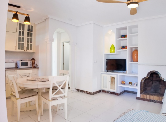 Resale - Apartment - Los Altos