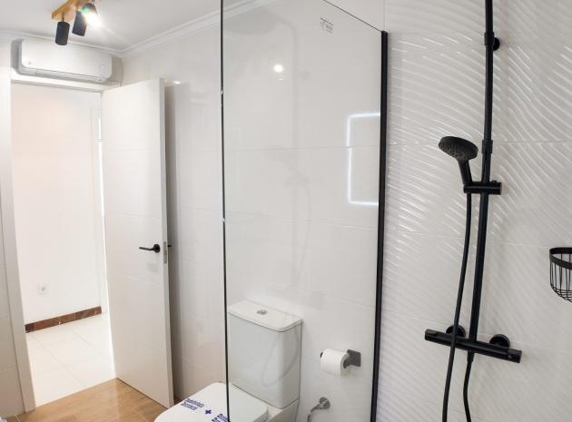 Resale - Apartment - Los Altos