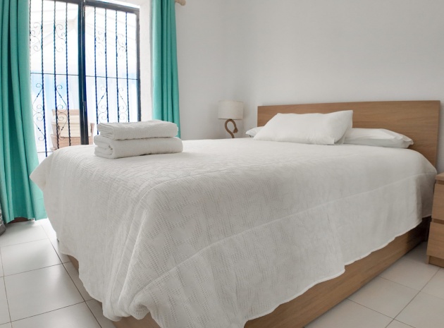 Resale - Apartment - Los Altos