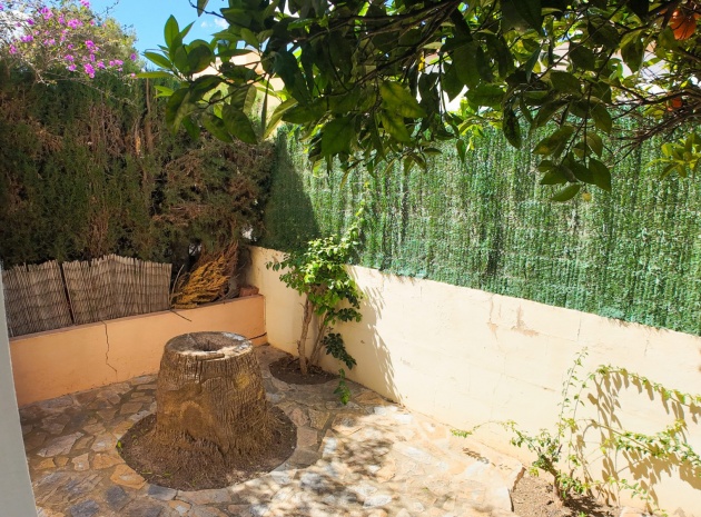 Resale - Apartment - Los Altos