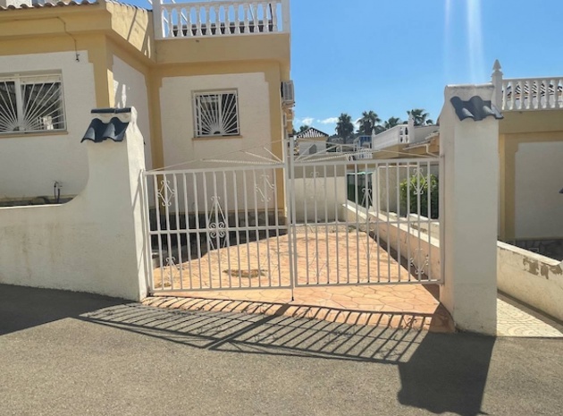 Resale - Villa - Ciudad Quesada - La Marquesa
