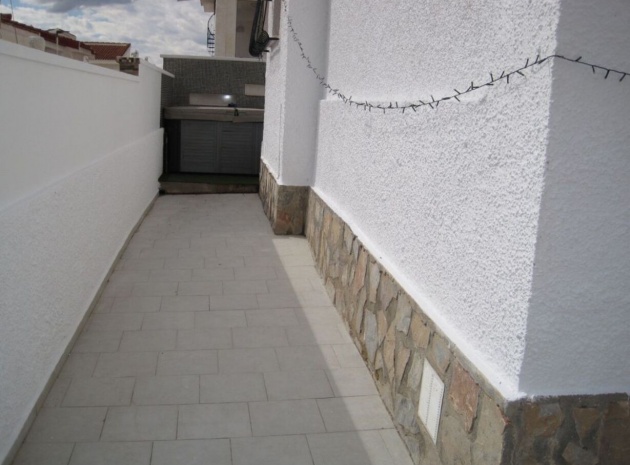 Återförsäljning - Villa - Ciudad Quesada