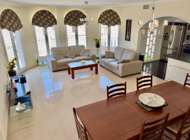 Resale - Villa - Ciudad Quesada