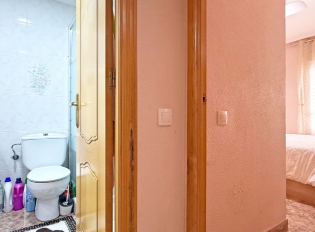 Wederverkoop - Appartement - Torrevieja - Beachside Torrevieja