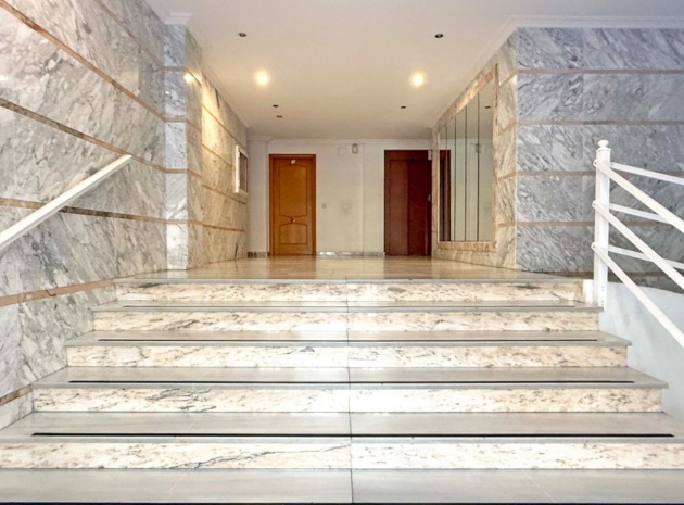 Wederverkoop - Appartement - Torrevieja - Beachside Torrevieja