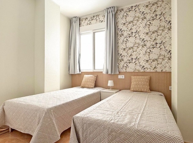 Wiederverkauf - Wohnung - Torrevieja - Beachside Torrevieja