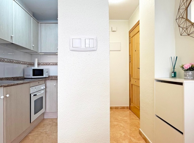 Wiederverkauf - Wohnung - Torrevieja - Beachside Torrevieja