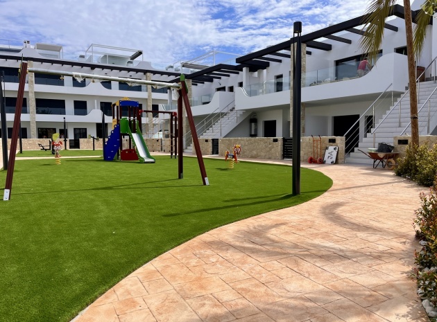 Wederverkoop - Appartement - Punta Prima - Res. Innova Beach