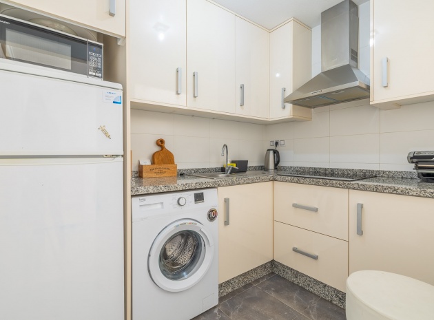 Resale - Apartment - Torrevieja