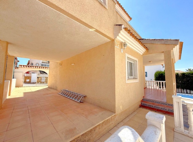 Wiederverkauf - Villa - Villamartin - El Galan