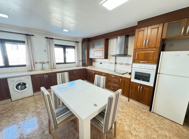 Resale - Townhouse - San Miguel de Salinas