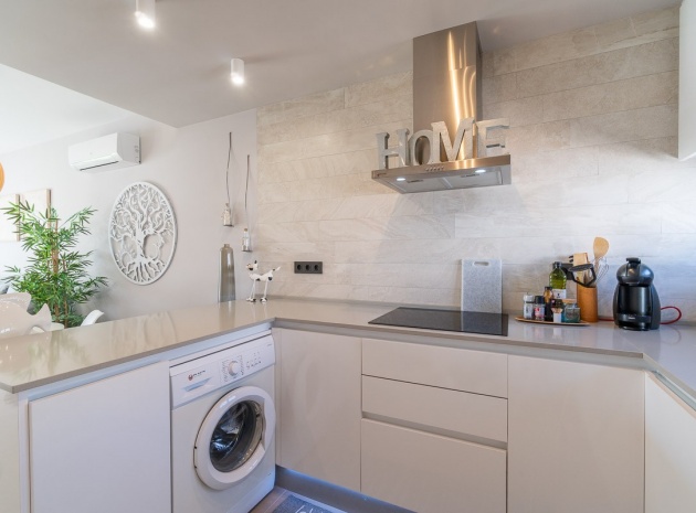 Resale - Apartment - Guardamar del Segura - El Raso