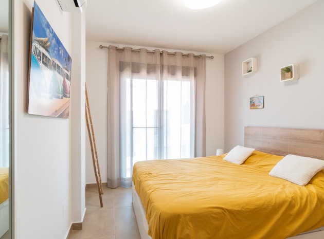 Resale - Apartment - Guardamar del Segura - El Raso