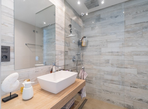 Resale - Apartment - Guardamar del Segura - El Raso