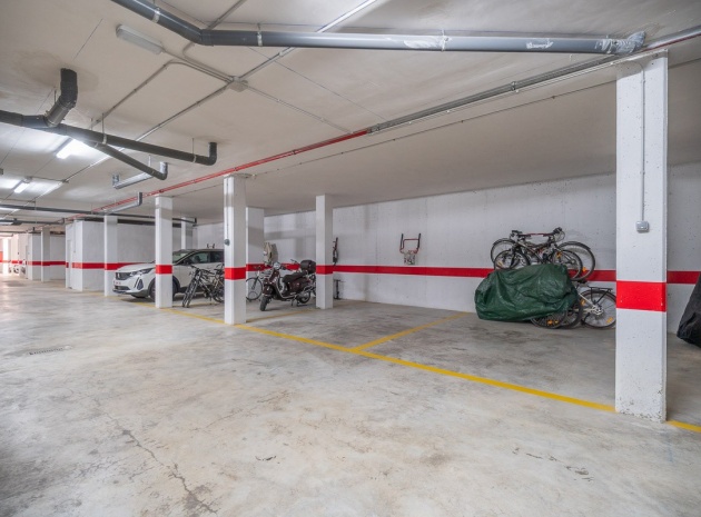 Resale - Apartment - Guardamar del Segura - El Raso