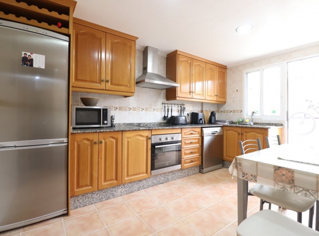 Återförsäljning - Radhus - Cox - Cox - Country