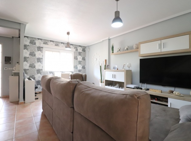 Återförsäljning - Radhus - Cox - Cox - Country