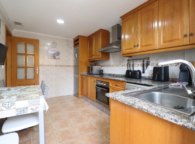 Återförsäljning - Radhus - Cox - Cox - Country