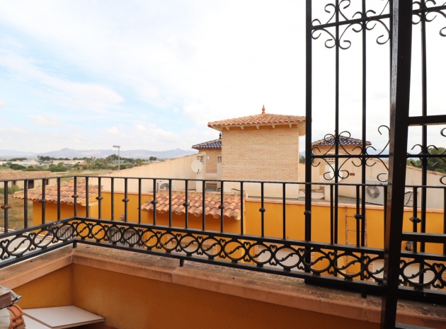 Återförsäljning - Radhus - Cox - Cox - Country